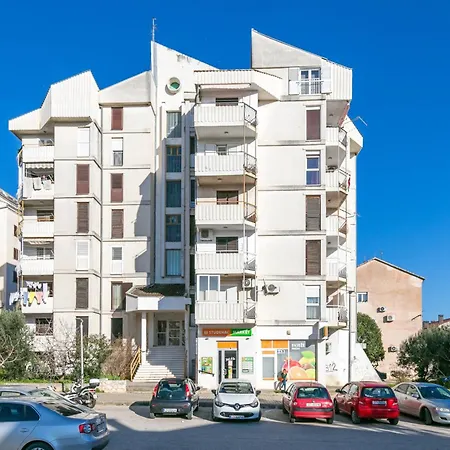 Apartman By The Sea - 23836 *