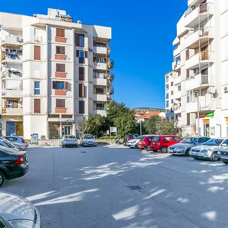 Apartment By The Sea - 23836