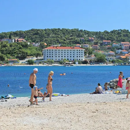 Apartment By The Sea - 23836 *