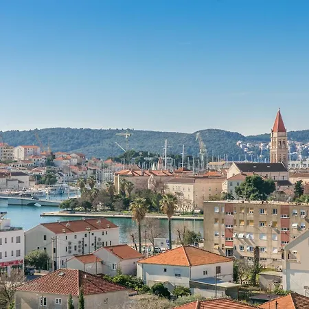 By The Sea - 23836 Apartment Trogir