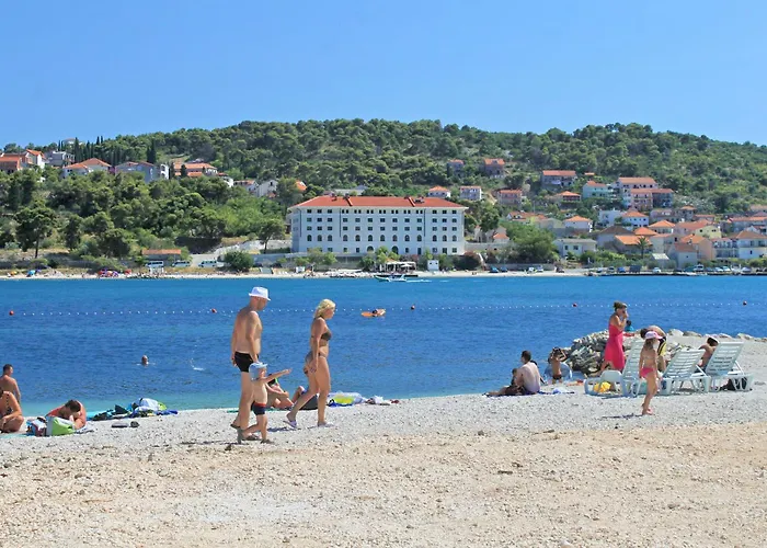 Apartman By The Sea - 23836 *